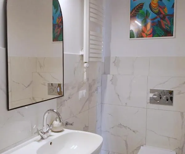 La Jaguara Artistic House In The Center Of * Гданьск